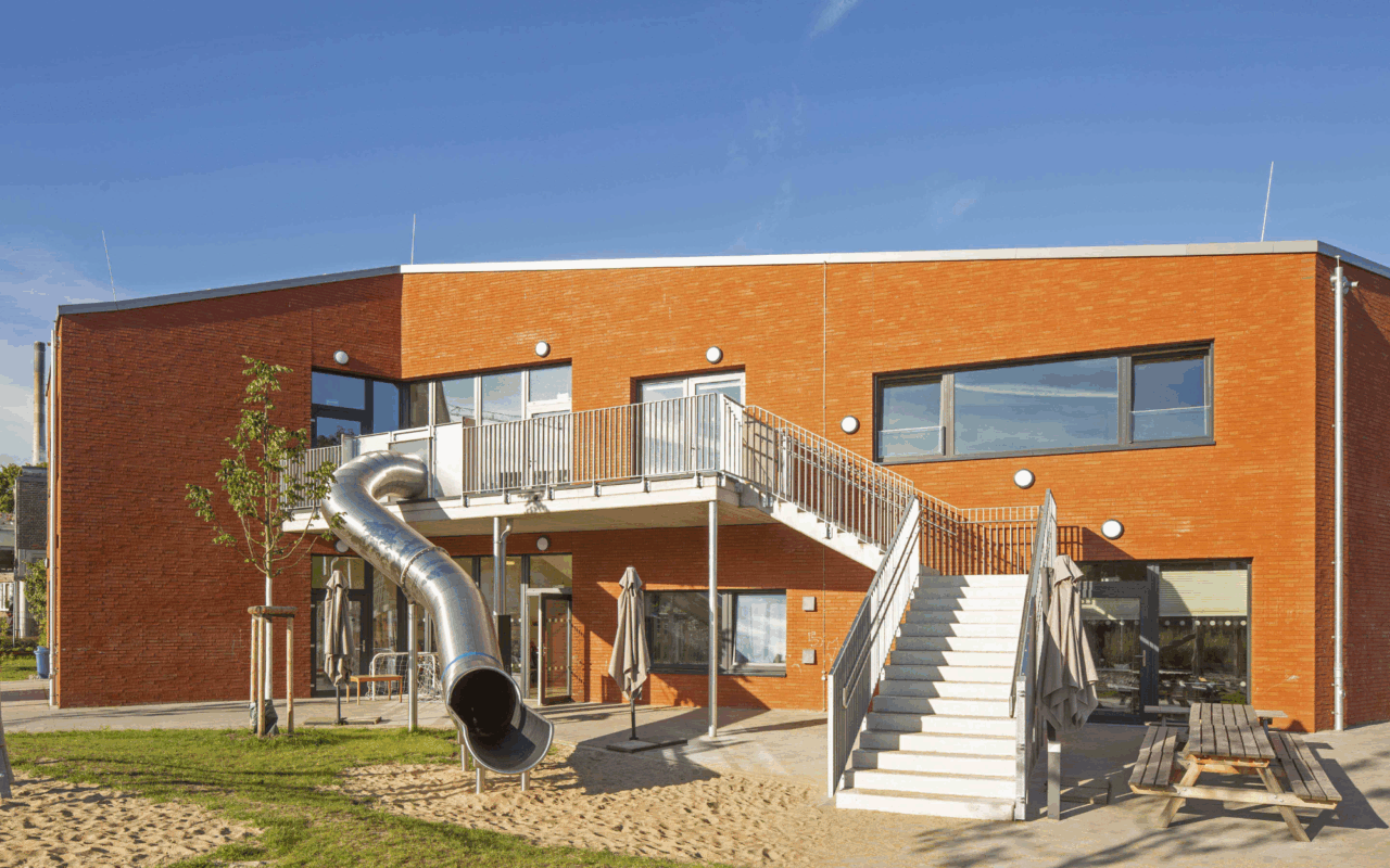 The first building of the urban development project is the daycare center